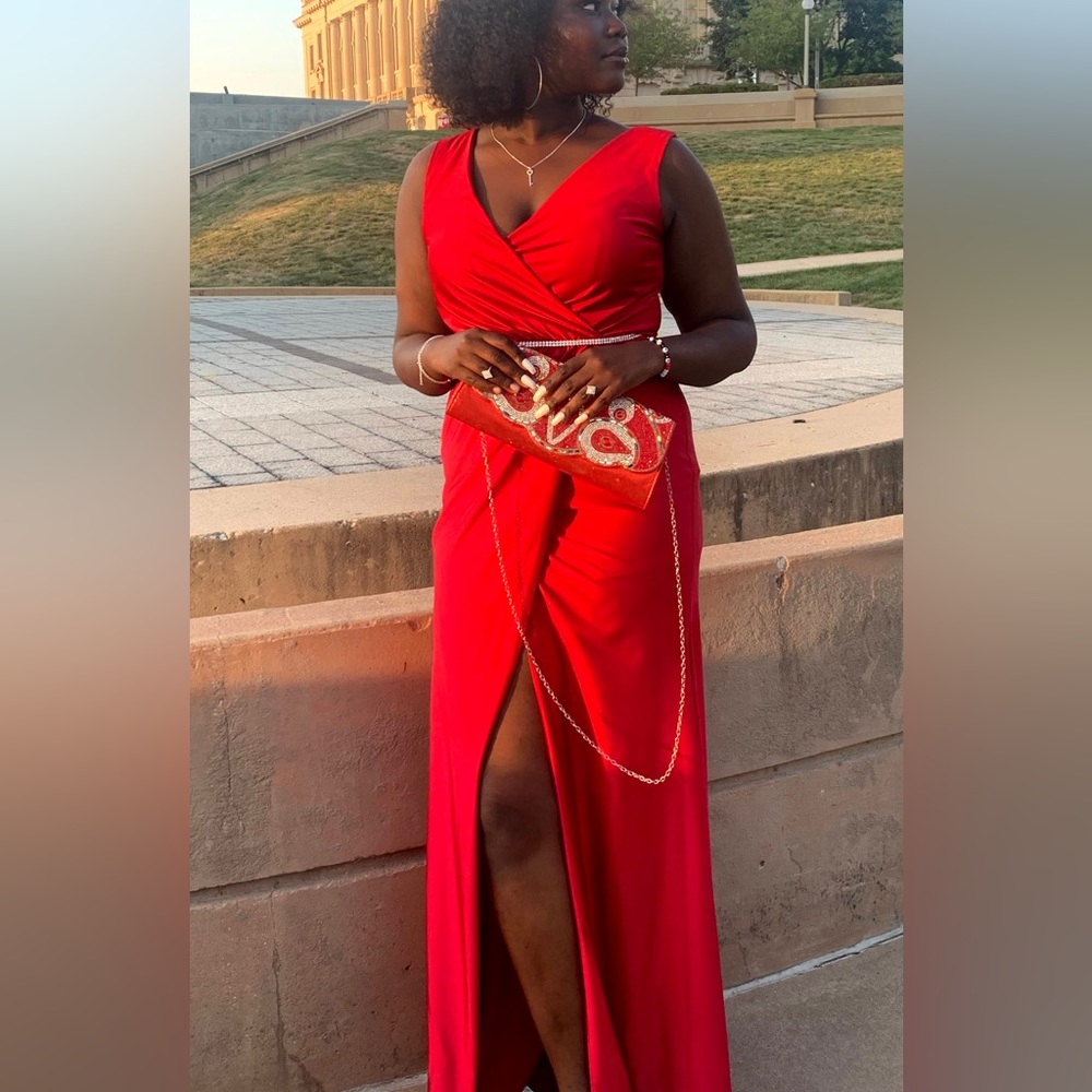 Red prom/homecoming dress